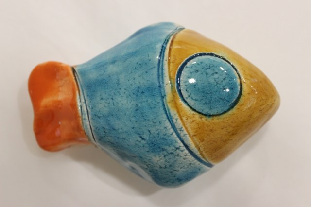 Pesce bombato - scultura di Deborah Ciolli