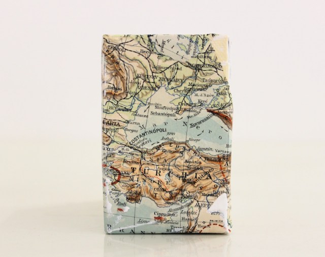 Cubo (vista 4) - opera di Sara Lovari
