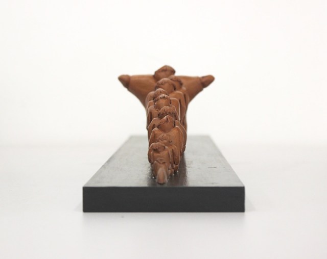 Vincent Maillard, C'est la vie, scultura in terracotta (lato 1)