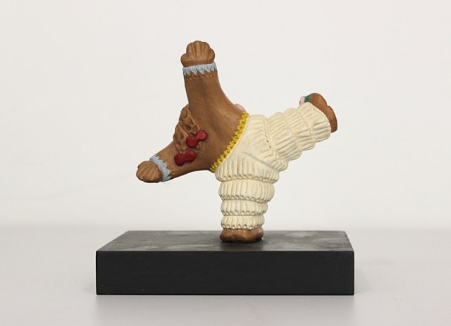 Ballerina di Can Can - scultura di Vincent Maillard (lato 3)