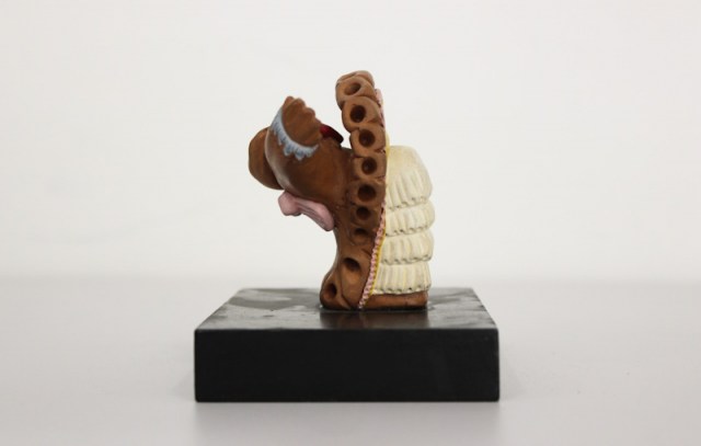 Ballerina di Can Can - scultura di Vincent Maillard (lato 2)