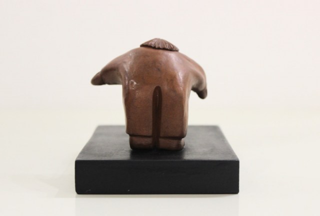 Il Papà gentile - scultura di Vincent Millard (lato 4)